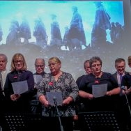 Only Remembered Concert, Choir singing